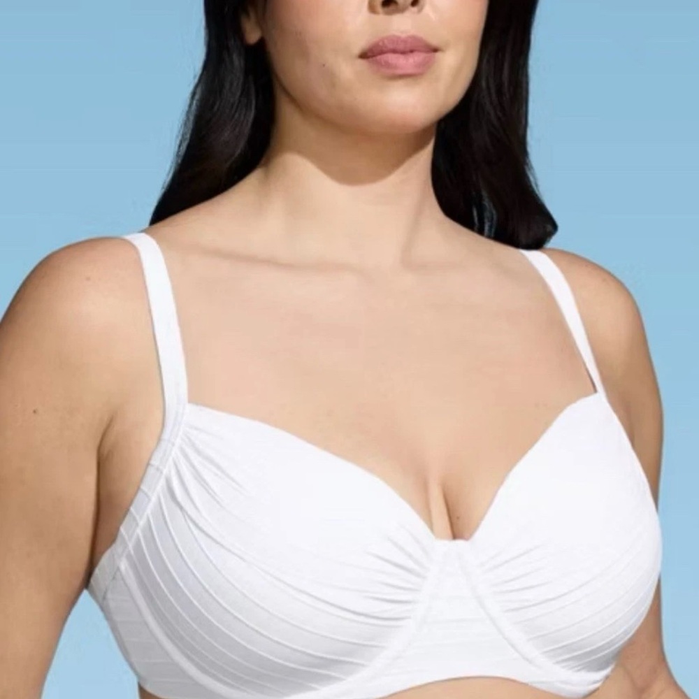 Lands' End White Women's Bikini Top Swimwear size 18